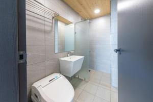 Geoje Party Regina Pool Villa