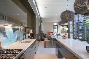 Malua Villa, Bronte IH