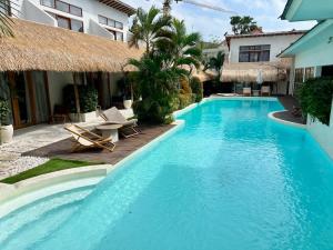 1BR Tropical Villa With Pool - Canggu - Berawa