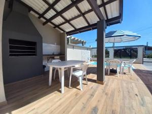 Reveillon Disponível Casa com Piscina Pertinho Do Mar Em Capão Da Canoa