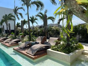 Seseh Breeze Apartments - Rice Field View