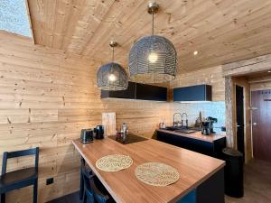 La Clusaz - Studio rénové 4 pers - Vue superbe - FR-1-437-17