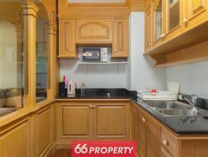 Penthouse Studio with Mountain View and Balcony