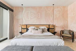 Luxury Villa in Berawa Beach 3BR - Canggu