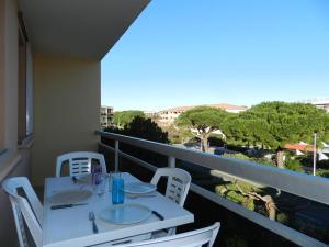 Appartement 3 pièces avec loggia, proche mer, 6 couchages - Bormes-les-Mimosas - FR-1-251-897