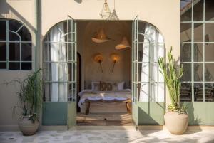 Luxury 2BR Villa with Rice Field View & Pool