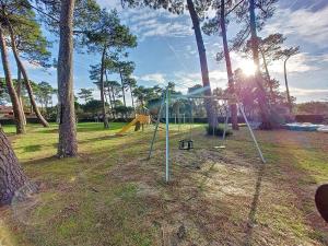 T2 Soustons Plage 4 pers avec Loggia - FR-1-857-38