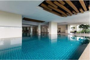 Stylish City Hideout - Comfy Sofa, Warm Ambience