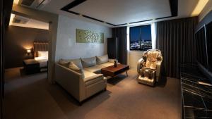 Golden Business Hotel