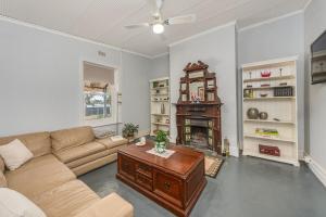 Luddys River Retreat Nori Wai