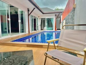 private-pool villa 2 bed 3 bathroom can sleep 6