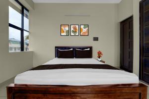 Super Hotel O Engineering College Sreekaryam Formerly B S Plaza