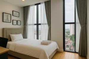 Hanoi City View - Premium Apartment in Hoang Thanh Tower