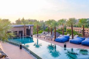 Wellness Hub 2BR Pool View - CTG P503-504