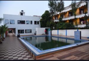 Meghbari Beach Hotel Mandarmani