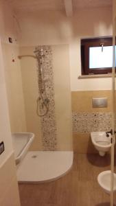 Doppel-/Zweibettzimmer mit eigenem Bad