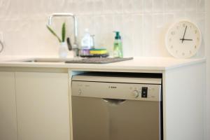 VTA - Modern 1BR Study City Apartment