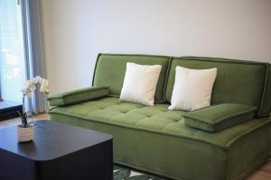 VTA - Modern 1BR Study City Apartment