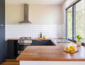 Tallebudgera Hinterland Retreat