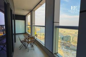 EEHH 1BR - 8 day NYE festival - Paramount - for 4