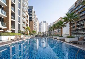 Stylish Studio in Azizi Riviera 38