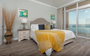 Phoenix Gulf Towers 2203 condo