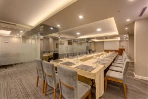 The Menord Hotel