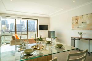 CBD City View Mantra 2B1B APT
