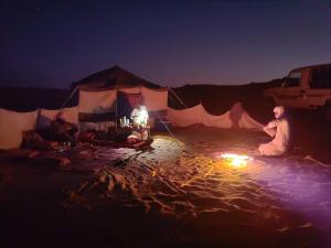 EXPIORER Desert Camp