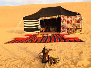 EXPIORER Desert Camp