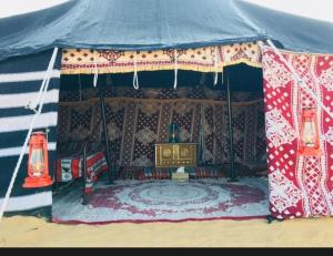 EXPIORER Desert Camp