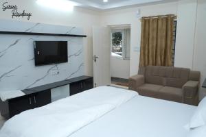 Serene Residency-1RK Studio Apartments-Couple Friendly-Centrally Located