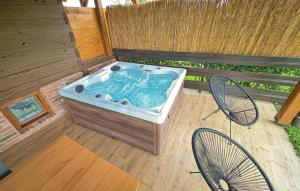 Stunning Home In Velika Jamnicka With Sauna