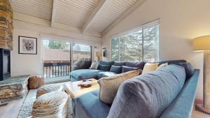 Mammoth West #115 Condo