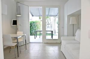 Studio with Garden View