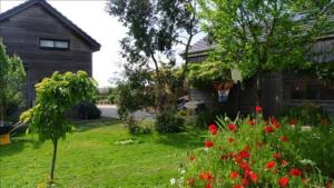 Agréable maison entre champs et mer