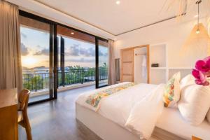 Liora Luxurious 4 BR Private Pool Villa ZN405