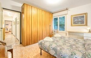 Stunning Apartment In Deiva Marina With Wifi