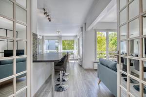 COLIVING - Montana Bedroom - Convenient & Near CERN