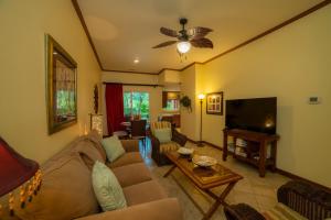 Veranda 5F - 2 bdr 2 bath