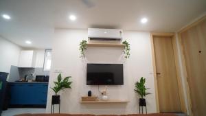 Central suites with Terrace by Luxury Heights