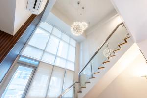 BGC Spacious 1BR Loft Uptown