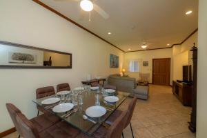 Veranda 8H 3 bedr 3 bath