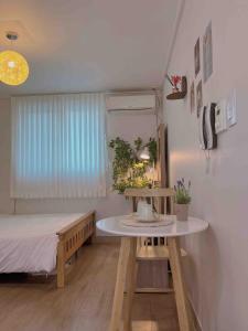 여름하우스#Sommerhouse#23 Sodok#2 minutes from Konkuk University Station #Common Ground #Hangang Park #CGV