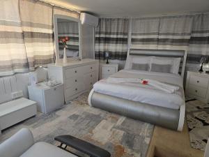 Apelles Palace Guest House - executive room 2