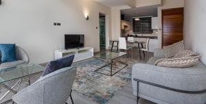 The Kika, Fully furnished two bedroom stylish apartment in Westlands