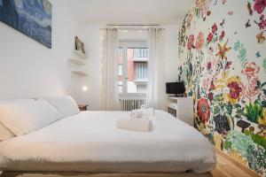 Holi California - Lovely apt with Metro steps away