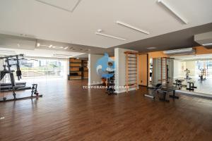 Apartamento Frente Mar com Vista Mar incrível 3 Quartos Ar-condicionado Cozinha Completa e Churrasqueira privativa em Condomínio Home Club com Piscina com Borda Infinita, Jacuzzi Academia, Brinquedoteca quadra de Beach Tenis e 2 Vagas de garagem