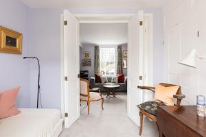 New! Charming 1BR Maisonette with Garden in Hampstead