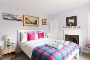 New! Charming 1BR Maisonette with Garden in Hampstead